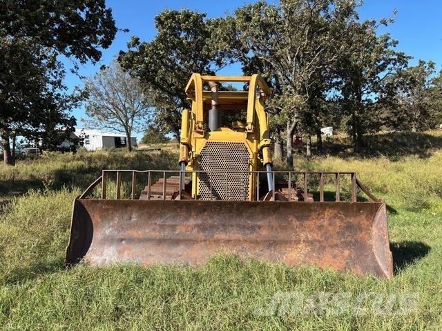 CAT D6D Rupsdozers