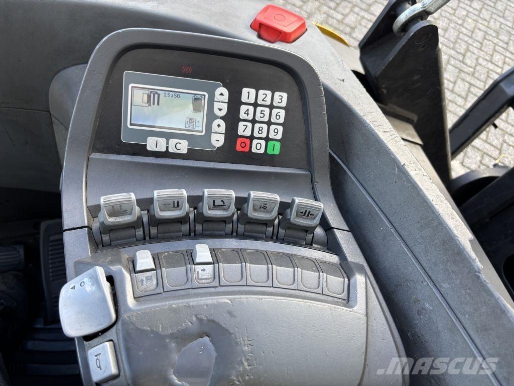 BT VRE150 Reachtruck voor hoog niveau