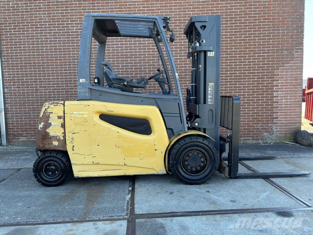 CAT 2EP8000 Elektrische heftrucks