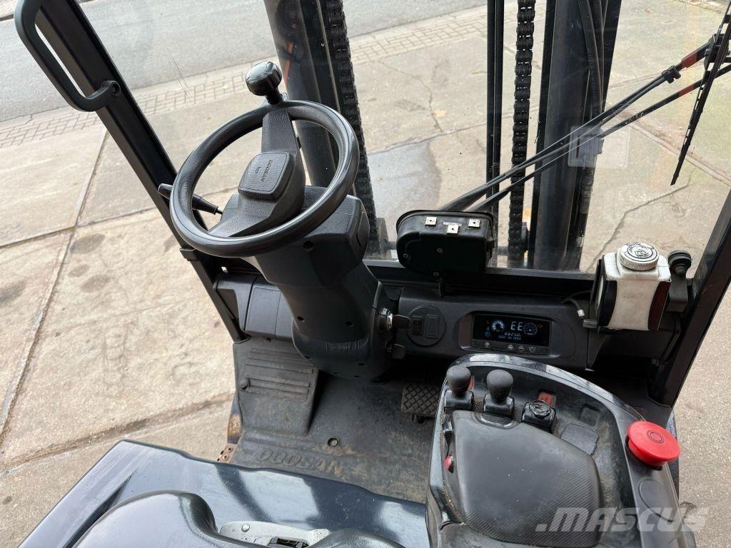Doosan B35X-7 Elektrische heftrucks