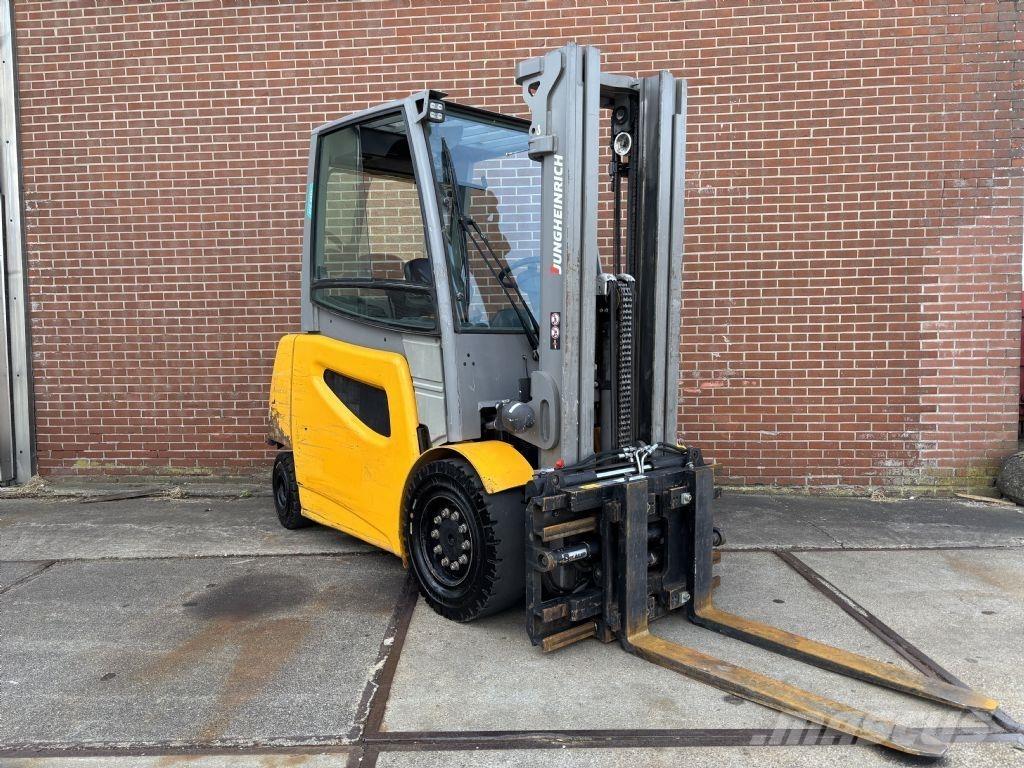 Jungheinrich EFG535K Elektrische heftrucks