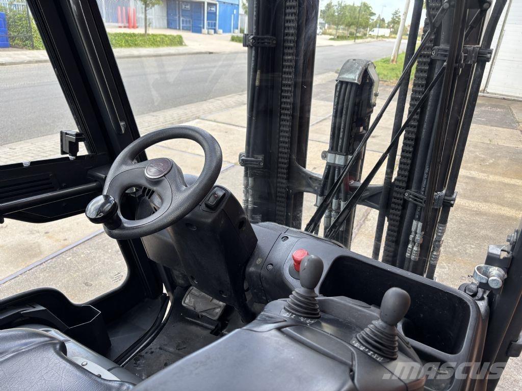 Linde E25HL-01/600 Elektrische heftrucks