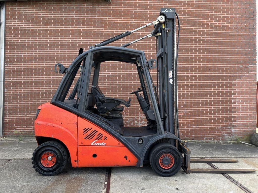 Linde H25D Diesel heftrucks