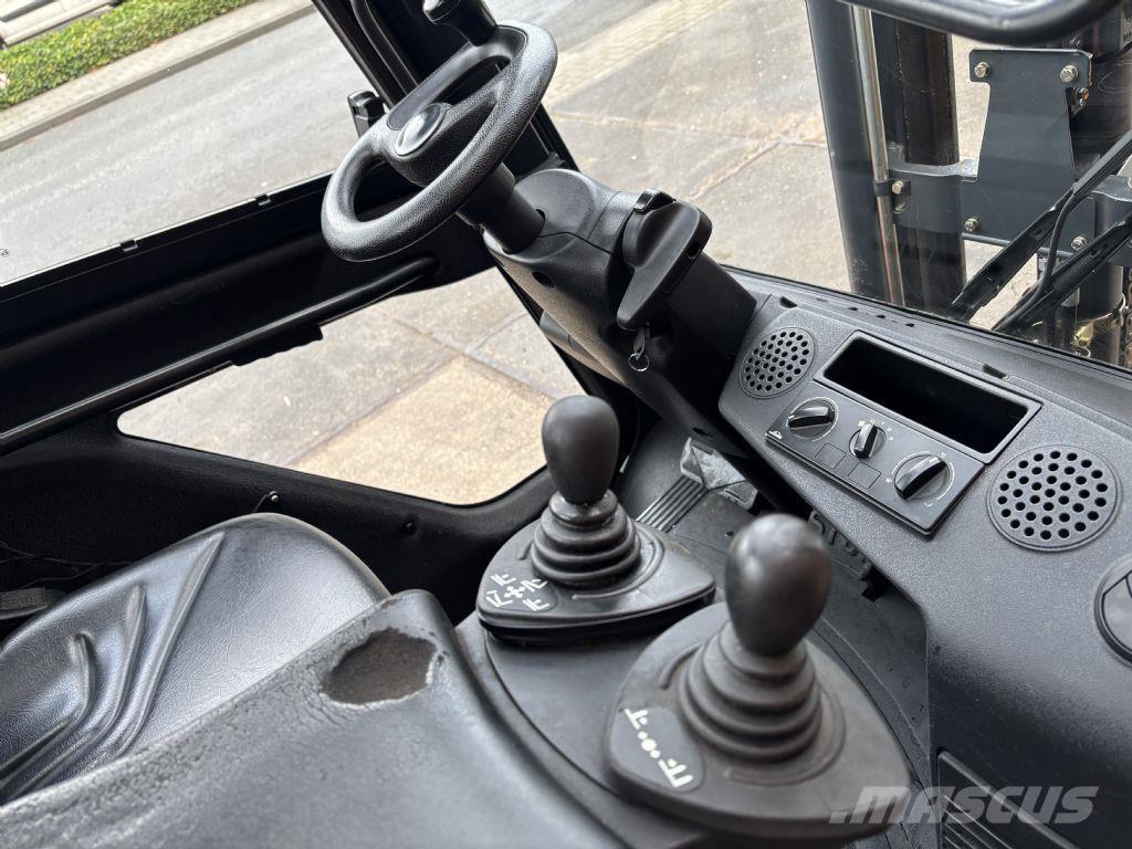 Linde H35T-01 LPG heftrucks