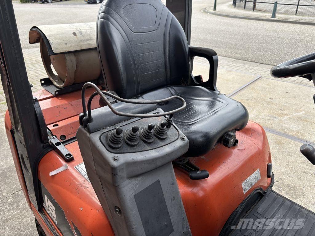 Nissan PD01A15PO LPG heftrucks