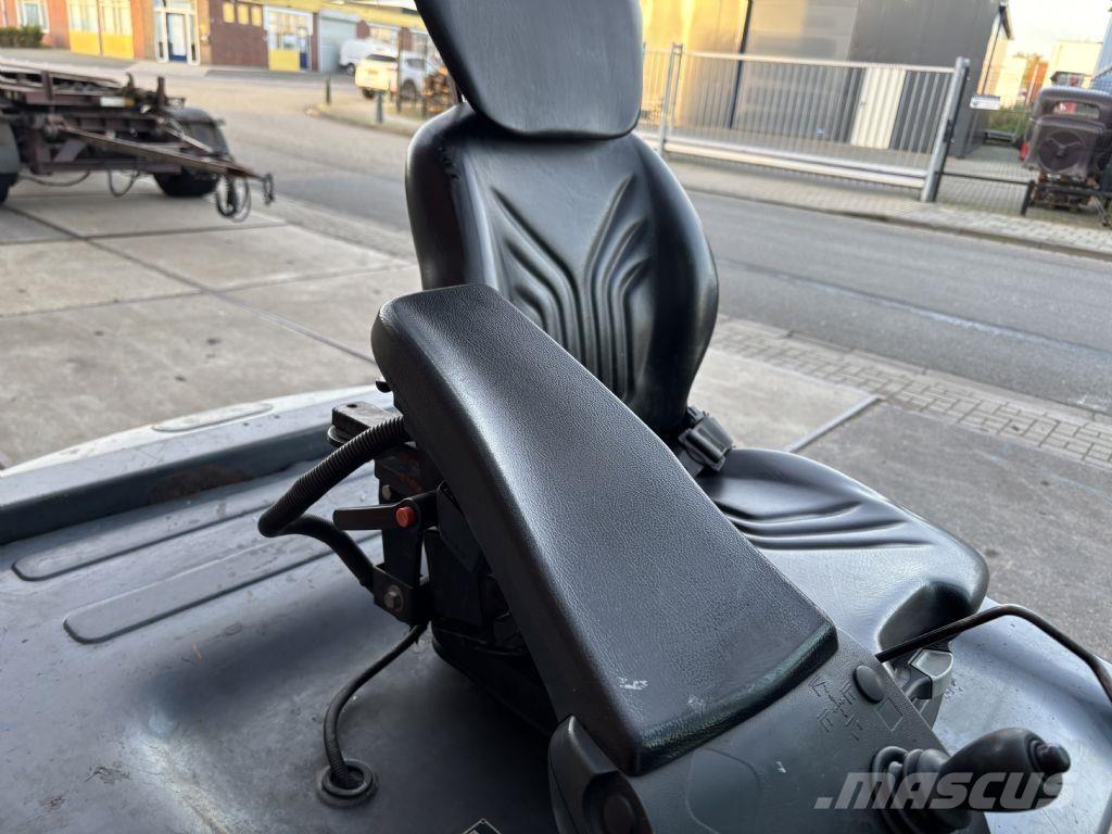 Toyota 8FBMT30 Elektrische heftrucks