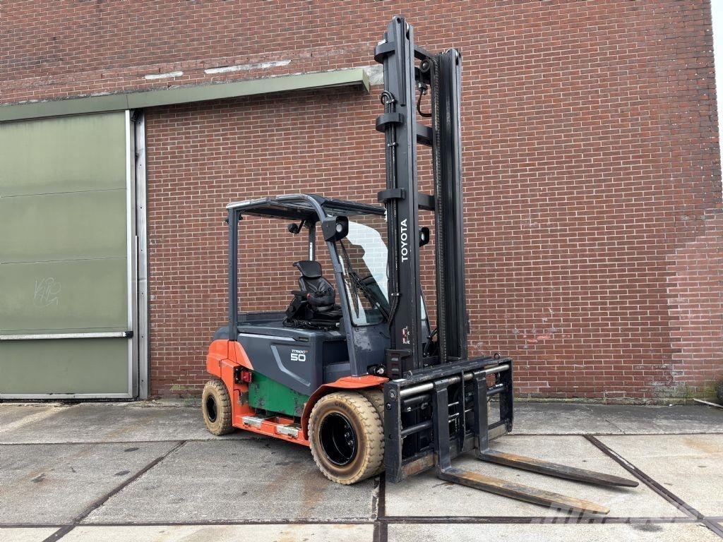 Toyota 8FBMT50 Elektrische heftrucks