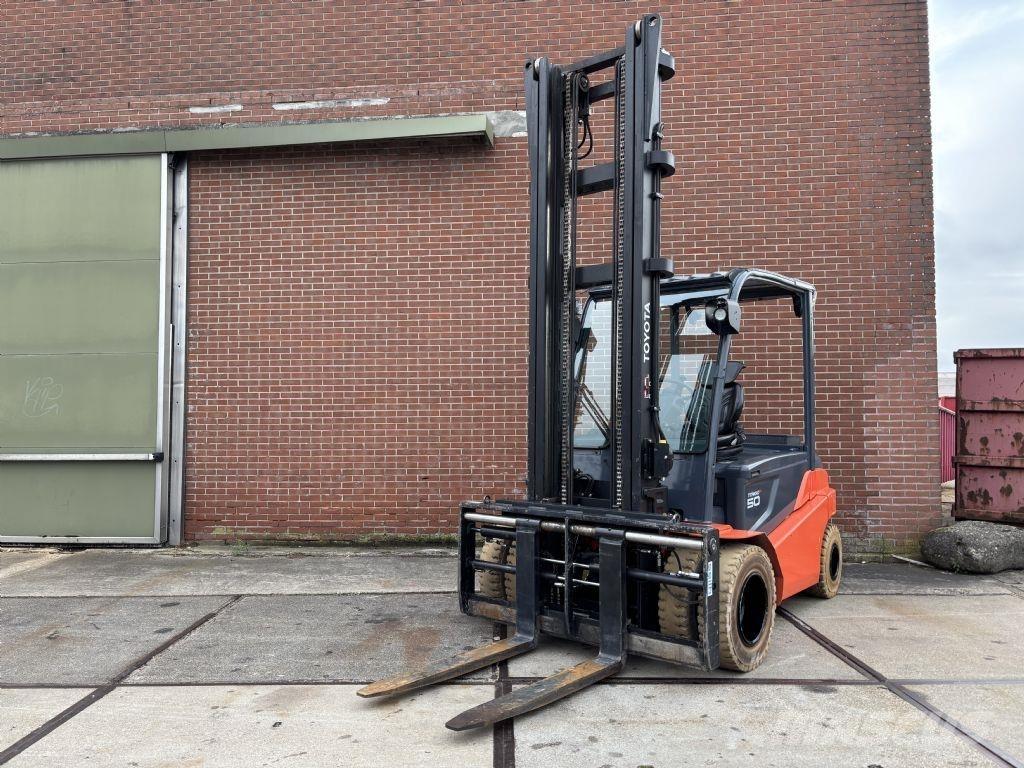 Toyota 8FBMT50 Elektrische heftrucks