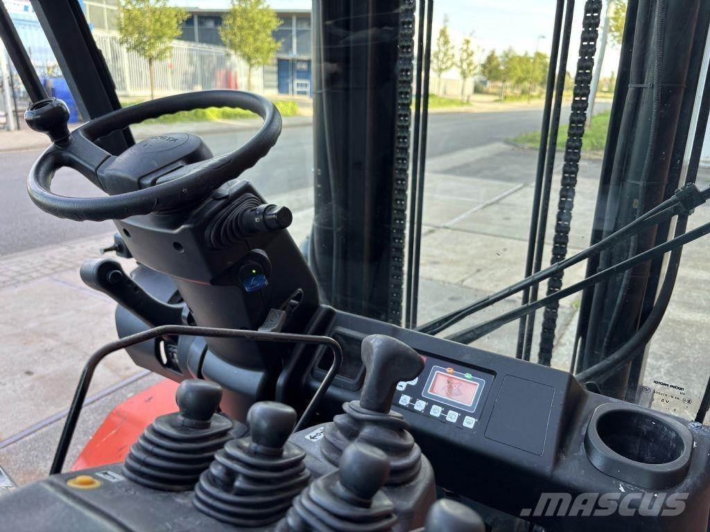 Toyota 8FBMT50 Elektrische heftrucks