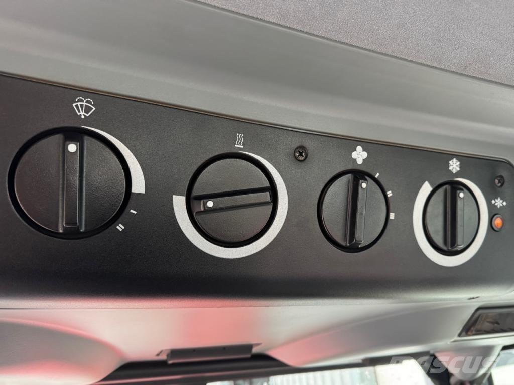 CASE MX 135 Tractoren