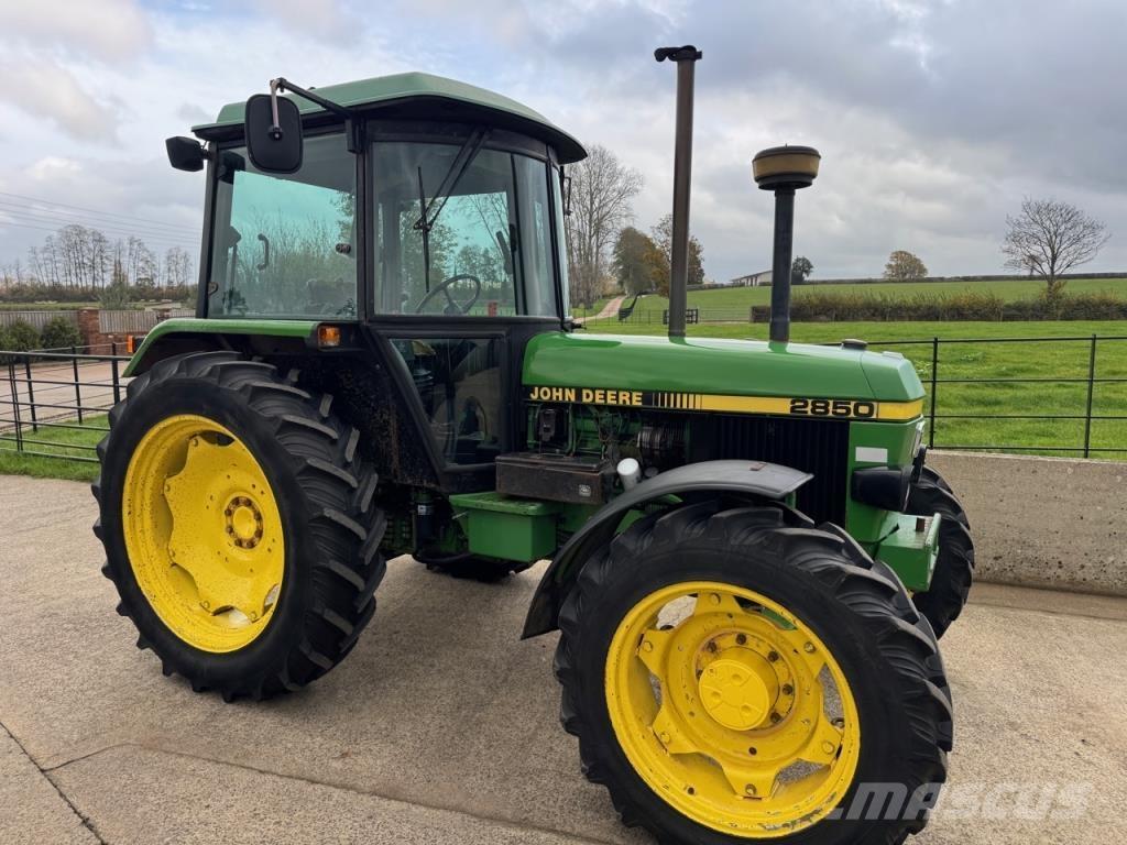 John Deere 2850 Tractoren