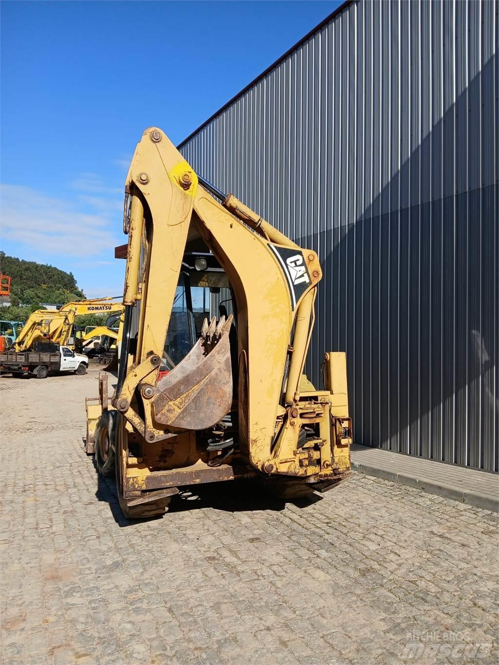 CAT 428B Graaf-laadcombinaties