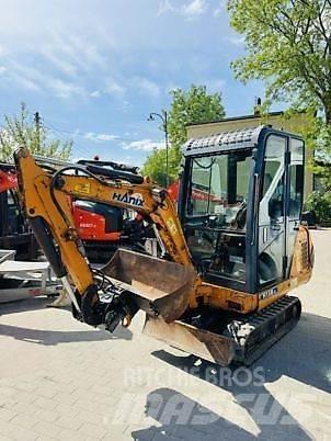 Hanix H115B-2 Rupsgraafmachines
