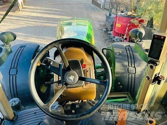 John Deere 8130 Tractoren