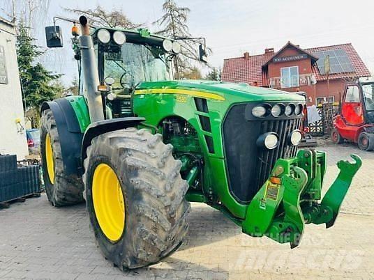 John Deere 8530 Tractoren