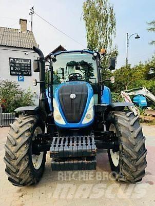 New Holland T5.110 Tractoren