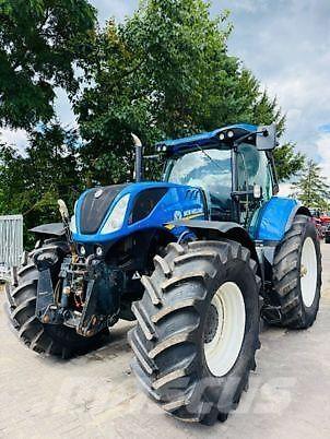 New Holland T7.230 Tractoren