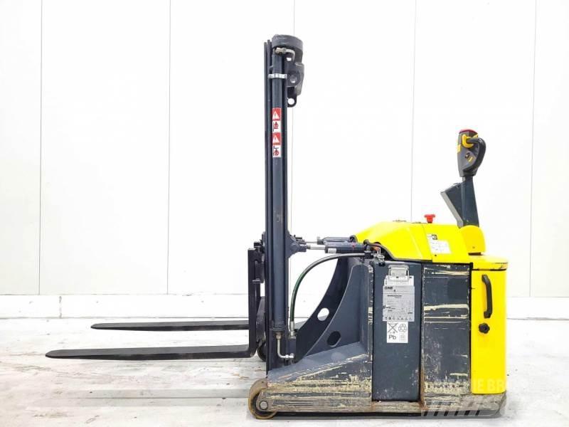 Combilift CS1500 Zelfrijdende stapelaars
