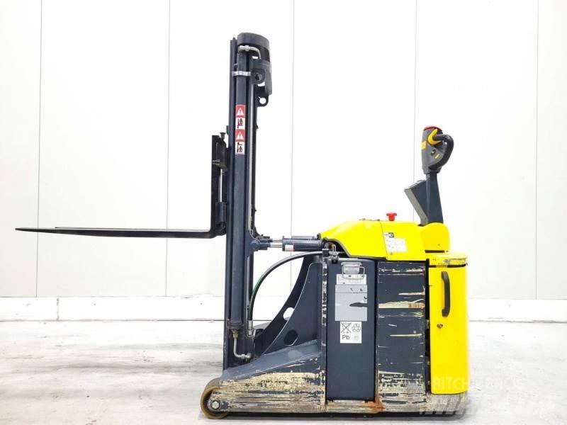 Combilift CS1500 Zelfrijdende stapelaars