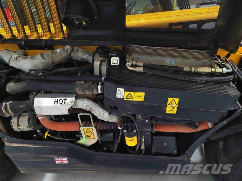 JCB 525-60T4 RENTAL Verreikers