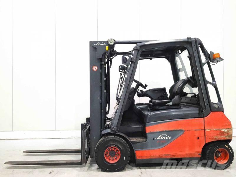 Linde E30-01 Elektrische heftrucks