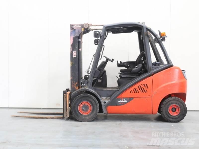 Linde H30D-02 393 Diesel heftrucks