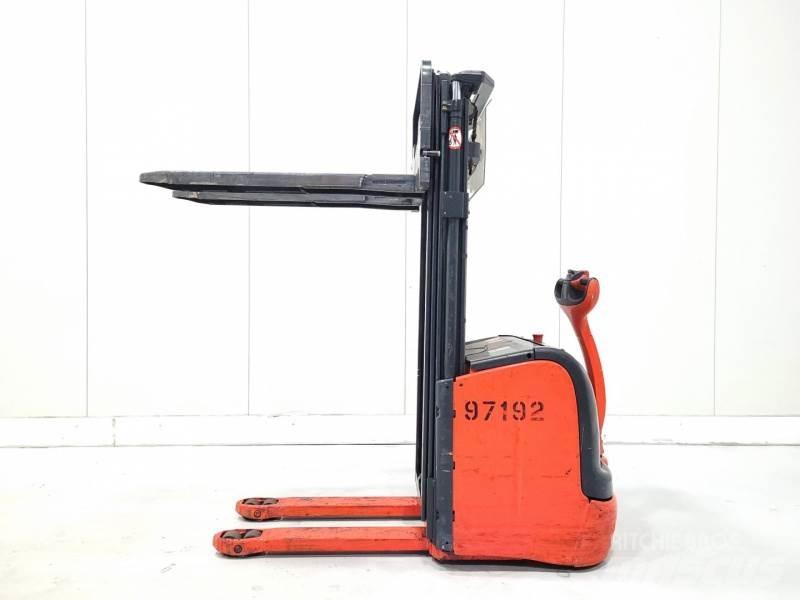 Linde L14 Hand stapelaars