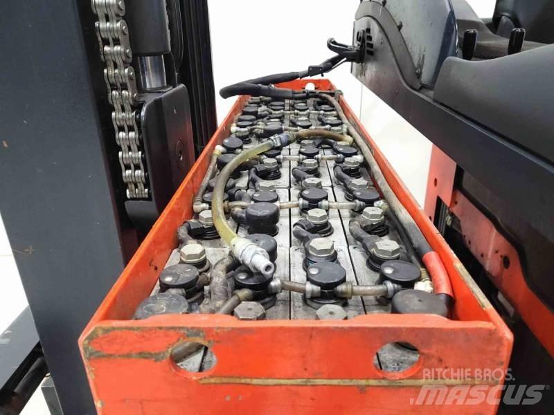 Linde R14 Reachtruck voor hoog niveau