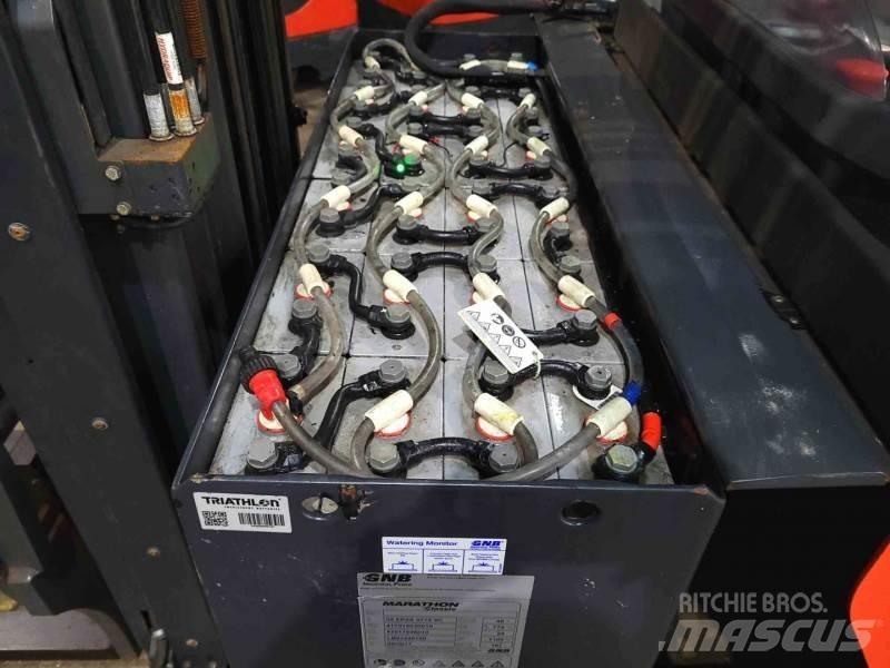 Linde R14-01 Reachtruck voor hoog niveau