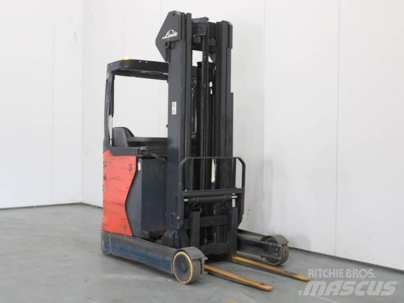 Linde R14-01 1120 Reachtruck voor hoog niveau