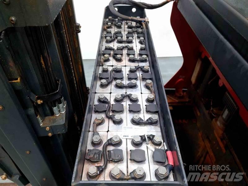 Linde R14-01 1120 Reachtruck voor hoog niveau