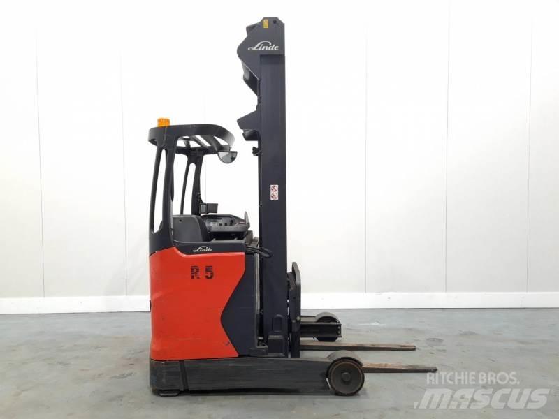 Linde R14 1120 Reachtruck voor hoog niveau