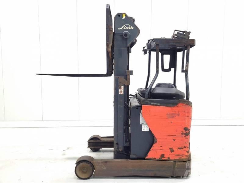 Linde R14N-01 Reachtruck voor hoog niveau
