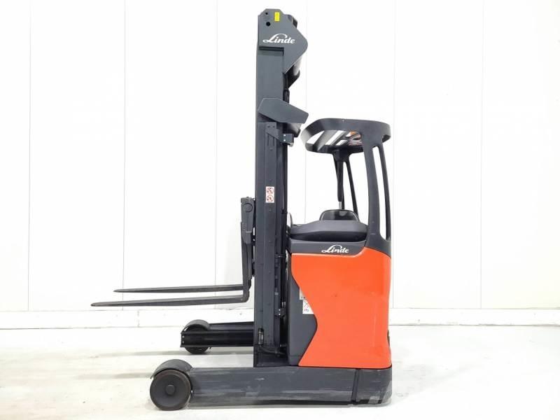 Linde R16-01 Reachtruck voor hoog niveau