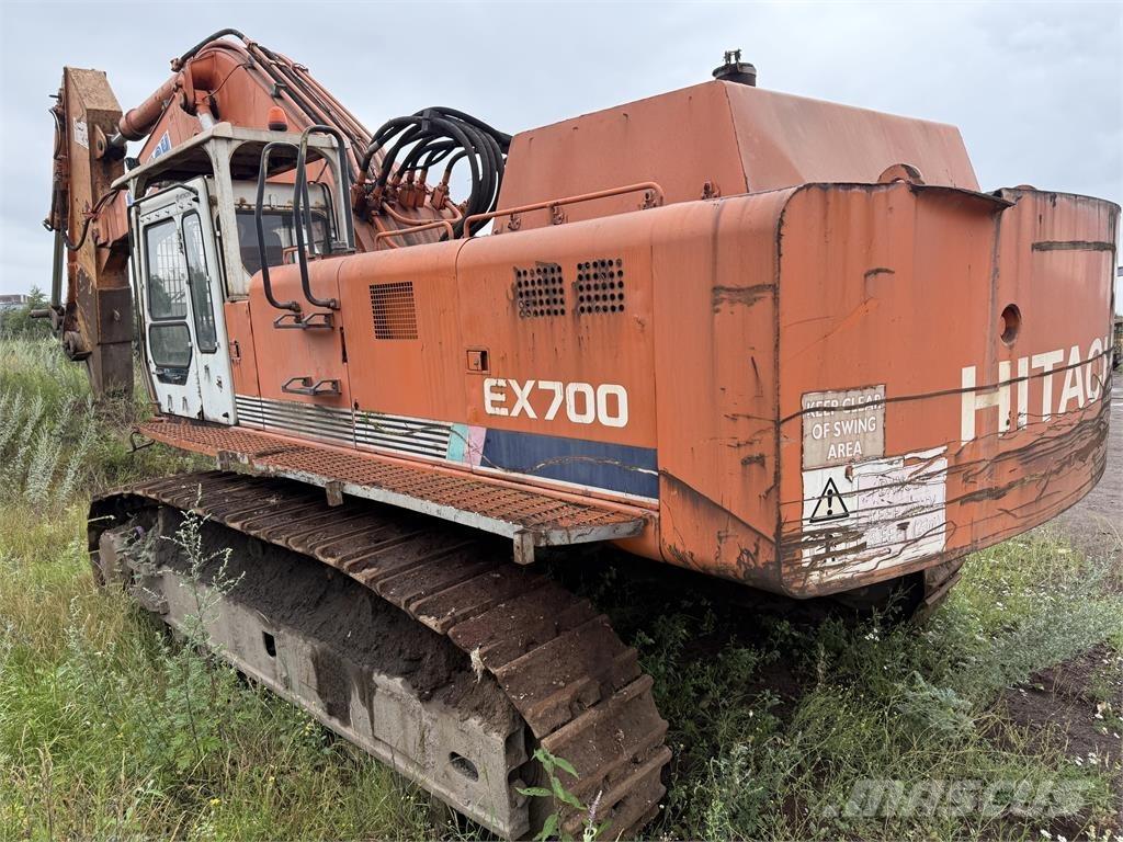 Hitachi EX700 Rupsgraafmachines