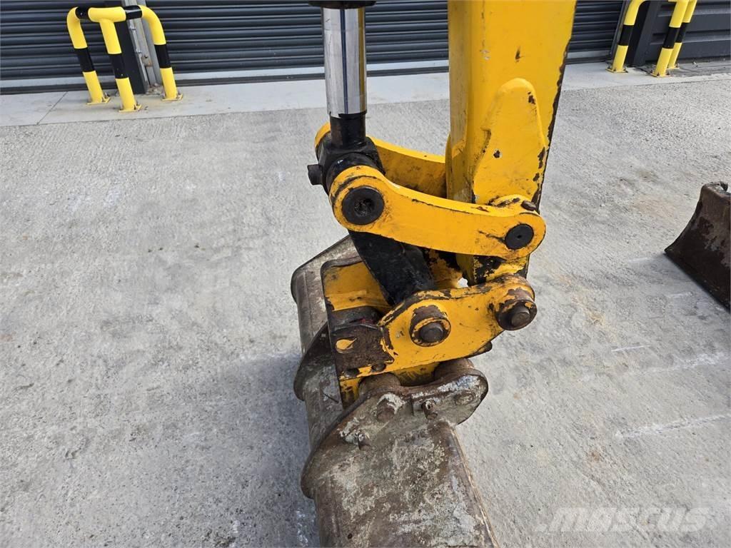 JCB 8030 Minigraafmachines < 7t