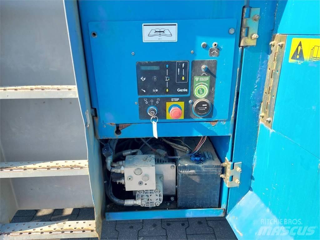 Genie GS-3390 Schaarhoogwerkers