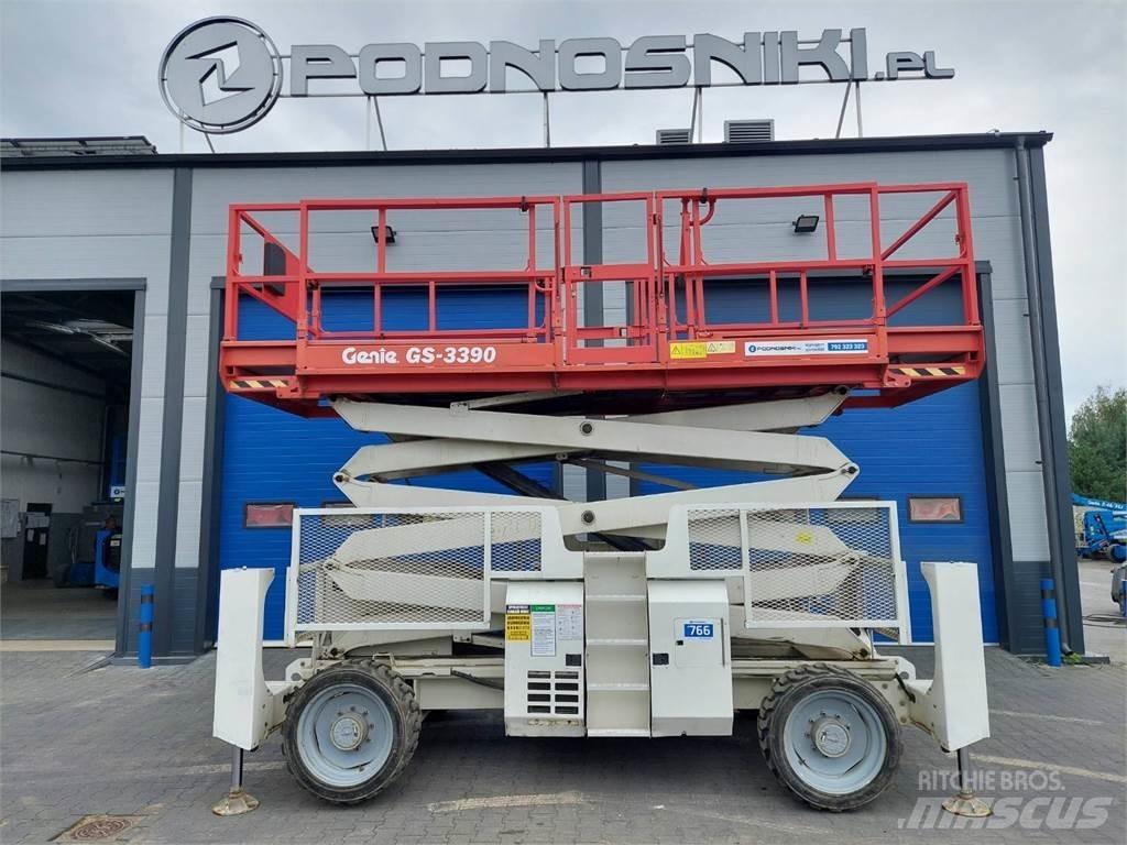 Genie GS-3390 Schaarhoogwerkers