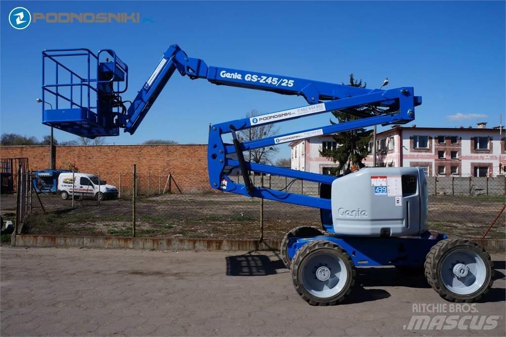 Genie Z45/25J Knikarmhoogwerkers
