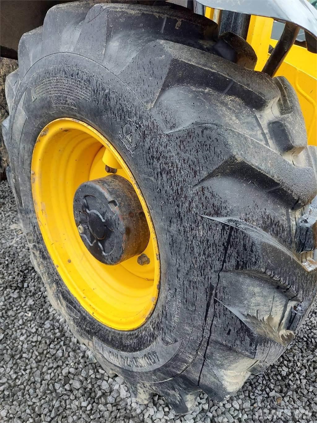 JCB 535-140 Verreikers