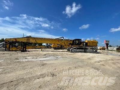 CAT 390FL UHD Sloopgraafmachines