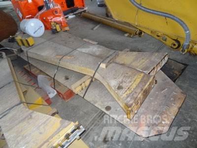 CAT 740 Tailgate Overige componenten