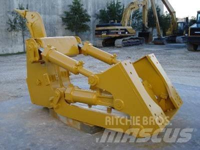 CAT D8T/R/N Ripper, S/S Overige componenten