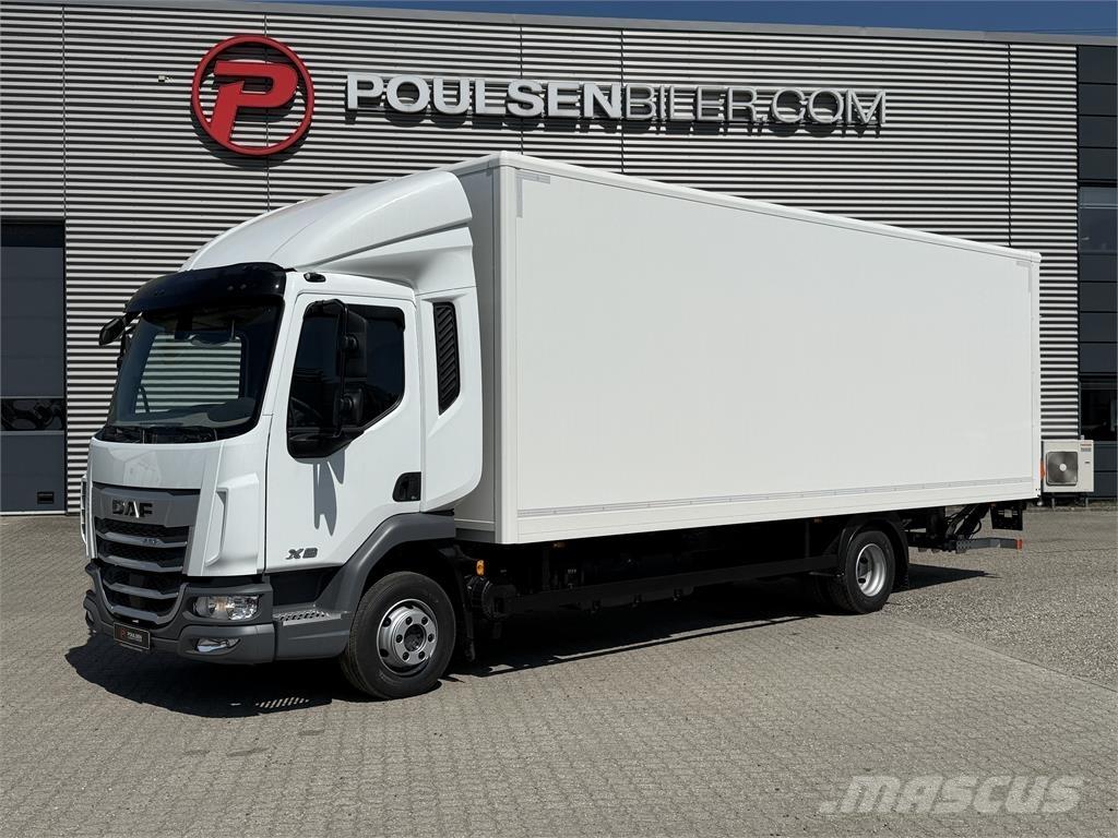 DAF XB 230 m. lift Bakwagens met gesloten opbouw