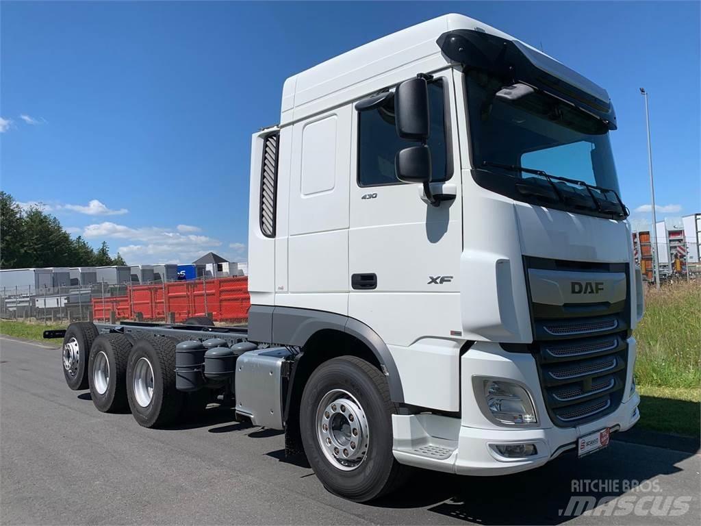DAF XF 430 8x4*4 Chassis met cabine