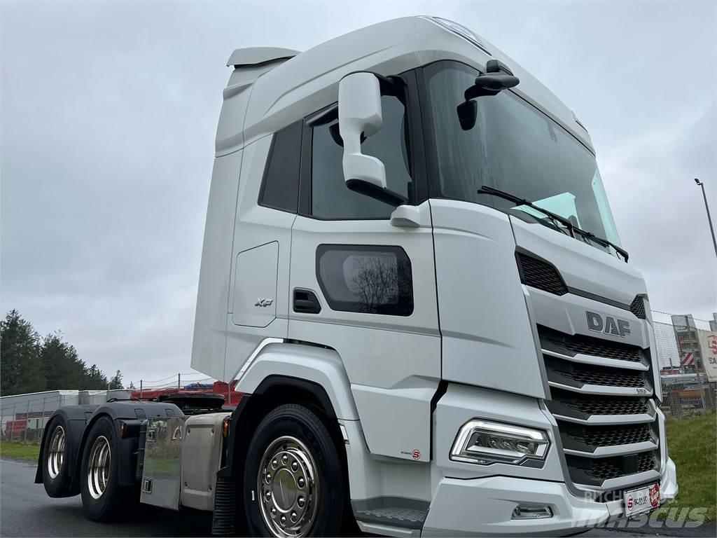 DAF XF530 FTS 6x2 Trekkers
