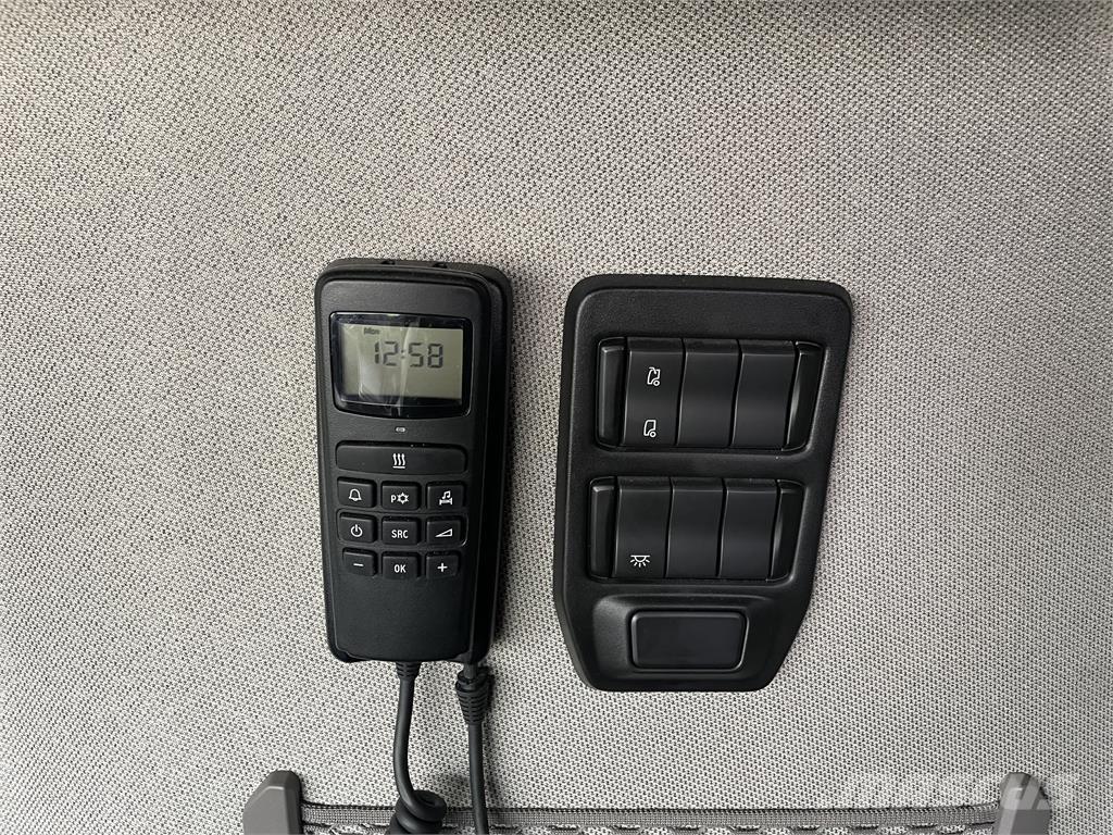 Scania S560 2950 Trekkers