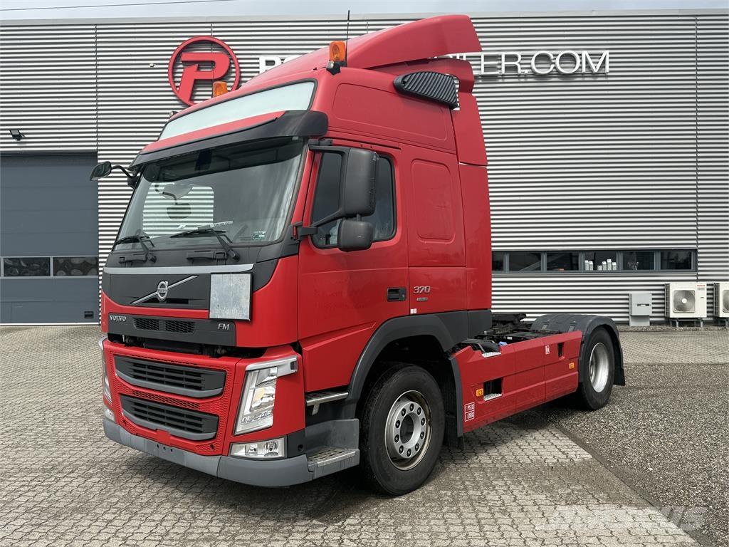 Volvo FM370 Trekkers