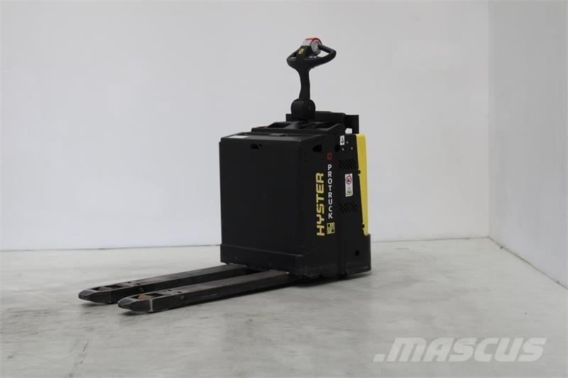 Hyster P2.0S Pallettruck met meerij platform