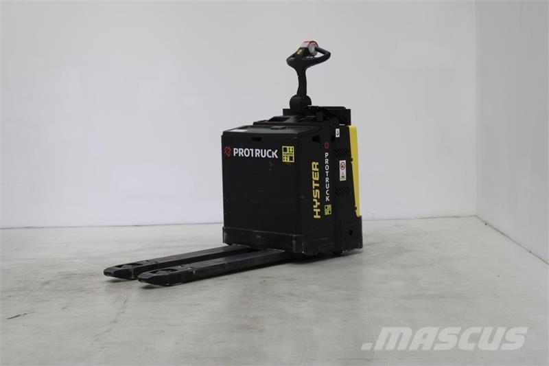 Hyster P2.0S Pallettruck met meerij platform